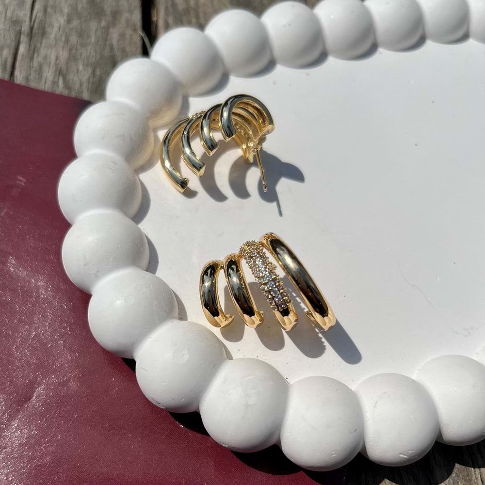 VIP Pırlanta Detaylı Küpe GOLD