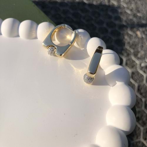 VIP Zirkon Taş Pırlanta Top Detaylı Küpe