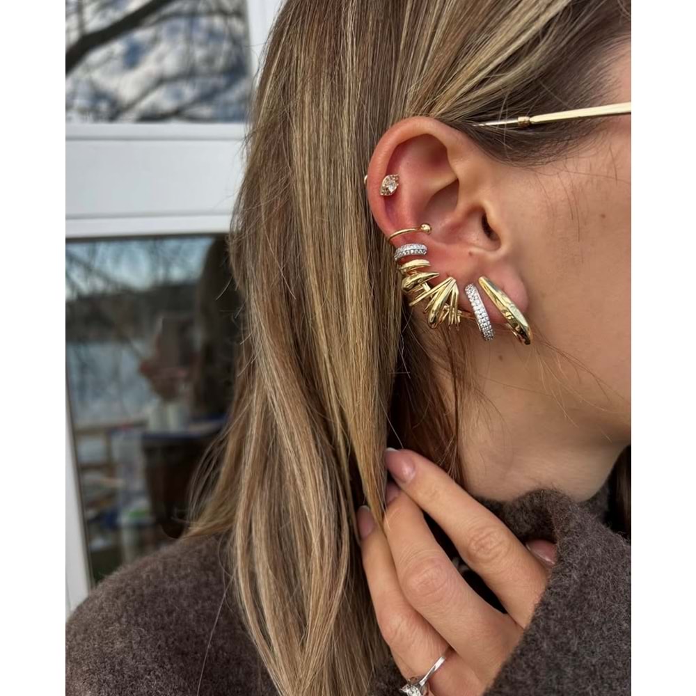 Özel Seri Tekli Tasarım Küpe