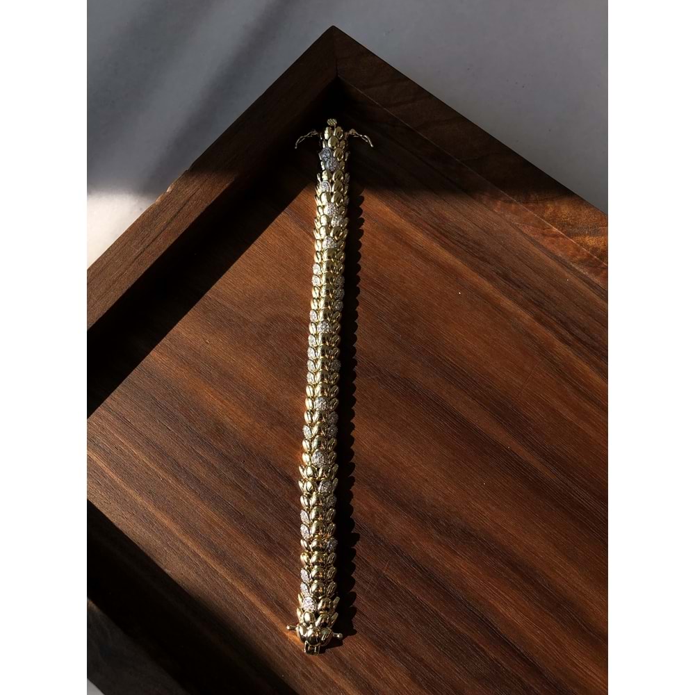 VIP Pırlanta Detaylı Snake Skin Bileklik